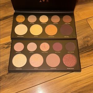 Set of 2 Eyeshadow Palettes